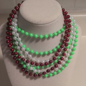 Set Of 3 Green Red And White Beaded Costume Necklaces‎